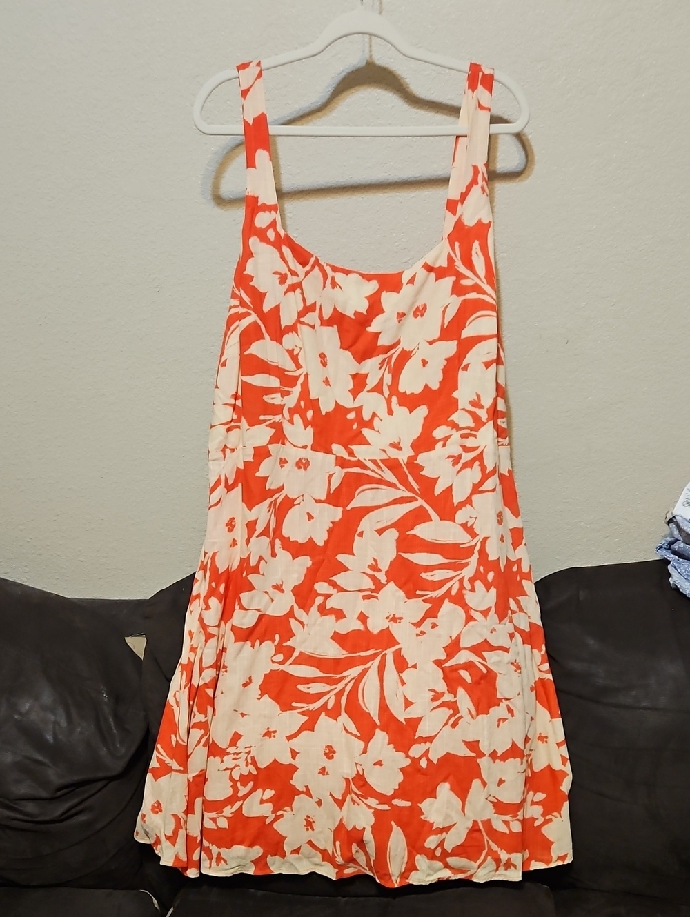 Vince Camuto Orange and Cream Floral Midi Dress